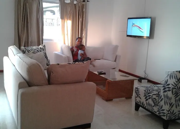 Jbillaselfcatering Apartman Beau Vallon